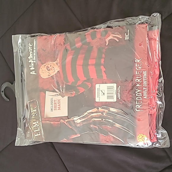 Freddy Kruger Adult Costume, Standard Adult size - Picture 1 of 5